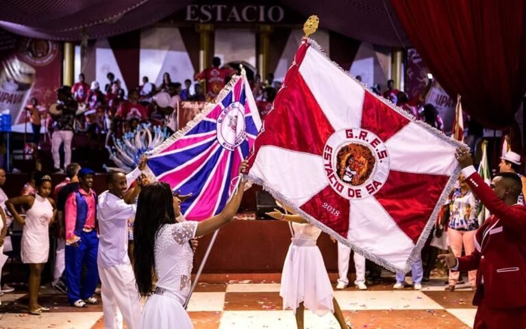 Grito de carnaval da Estácio de Sá recebe blocos nesta sexta.