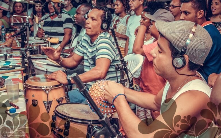 8 rodas de samba de São Paulo que você precisa conhecer