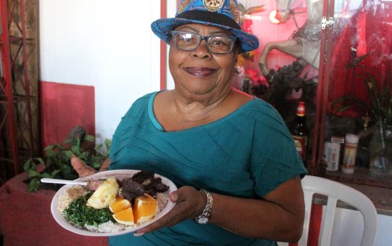 Feijoada pré-carnavalesca da tia Surica